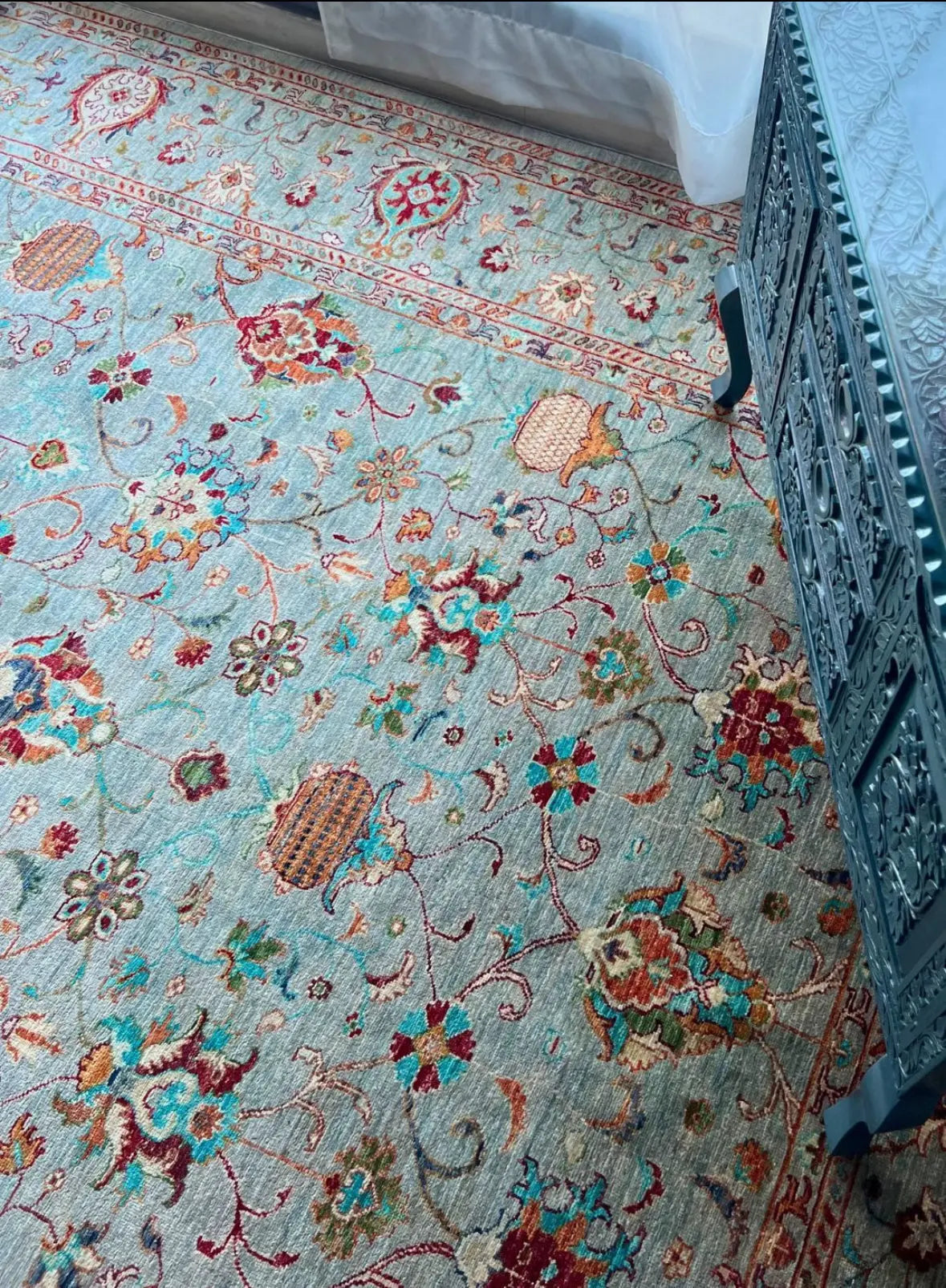 アフガニスタン ガズニーのウール手織り絨毯：その歴史と価値を解説