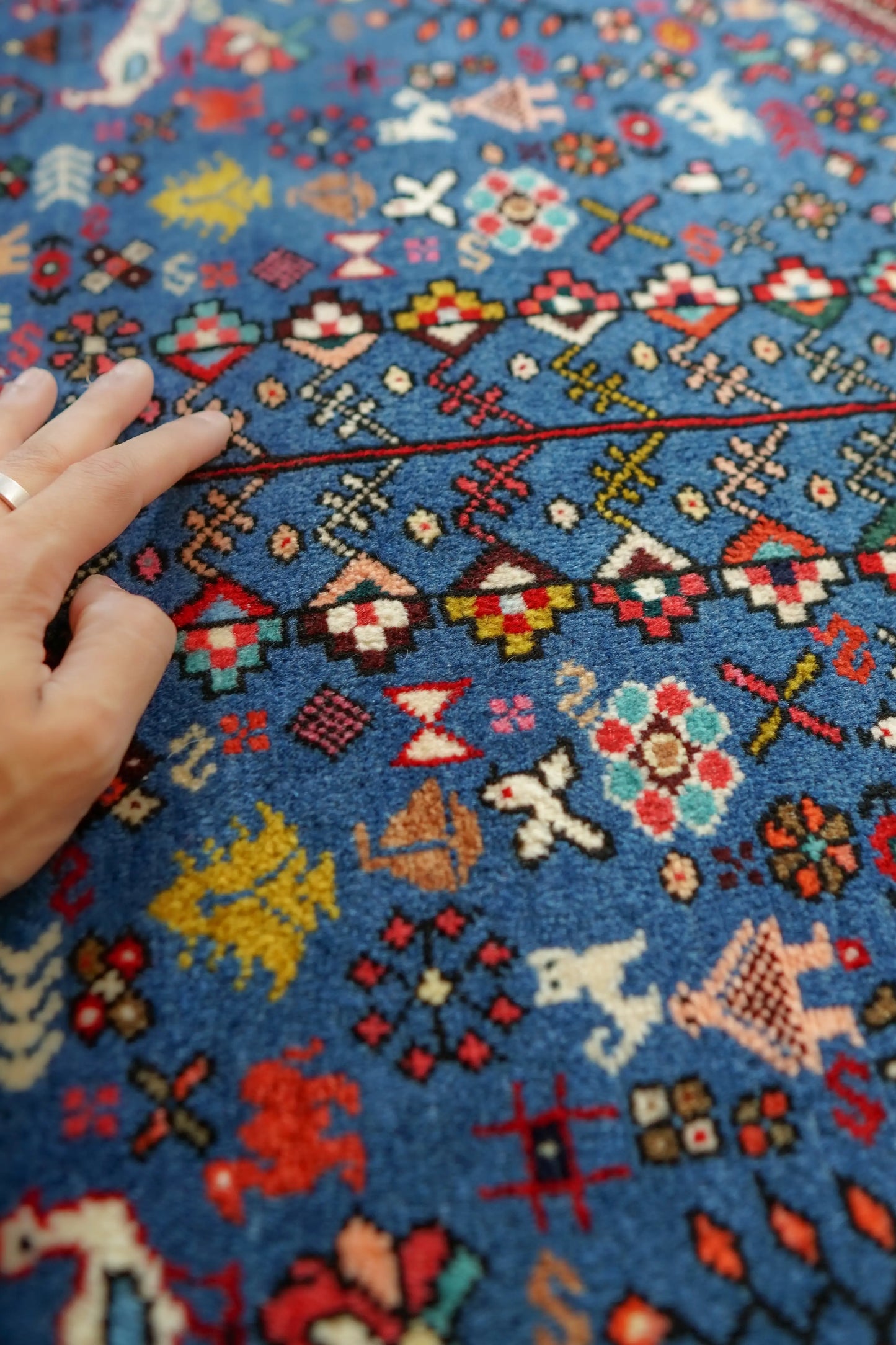 152×105cm ペルシャ手織り絨毯 アバデ Decorworks