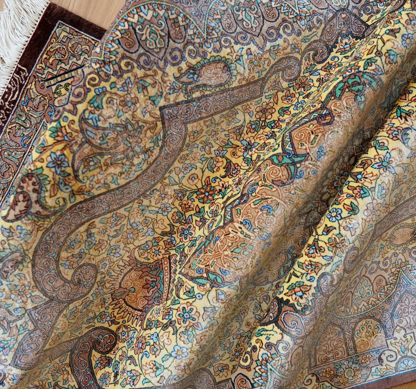 Collection ペルシャ絨毯 クム産 100%シルク 手織り 154×98cm 証明書付