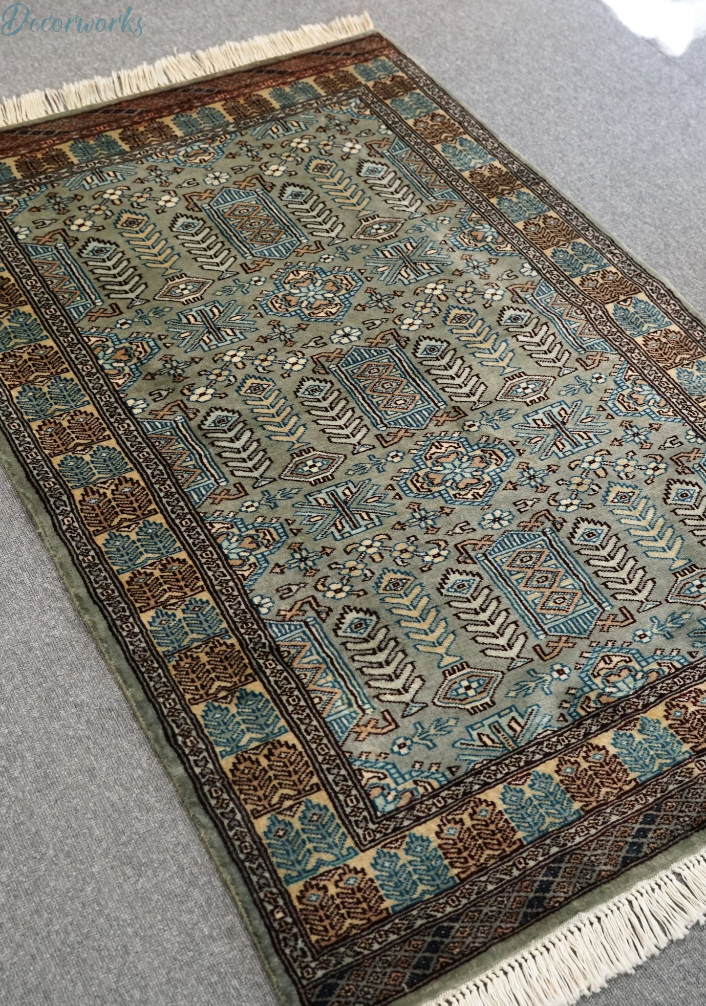 123×81cm【パキスタン手織り絨毯】 Decorworks