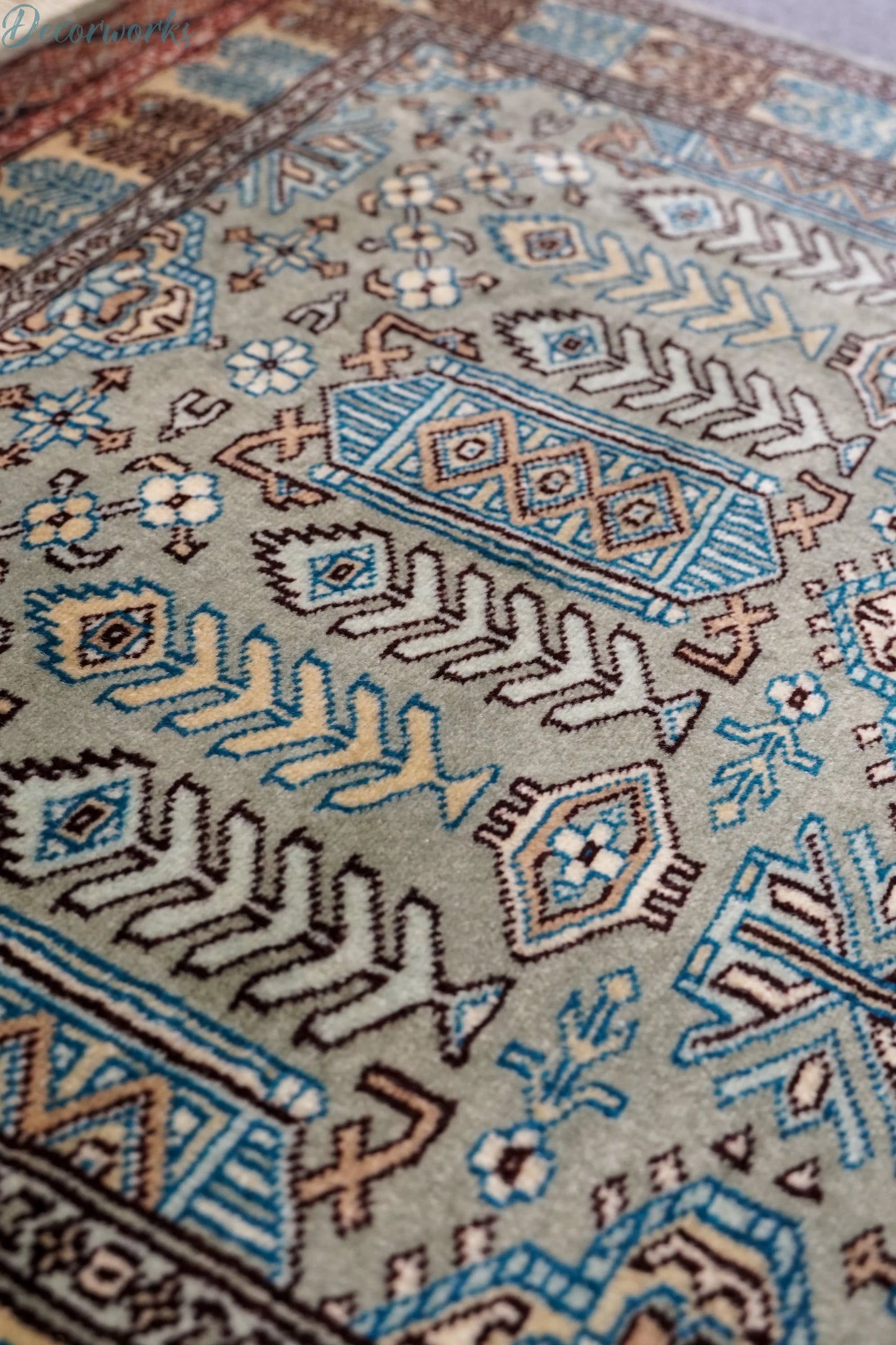 123×81cm【パキスタン手織り絨毯】 Decorworks