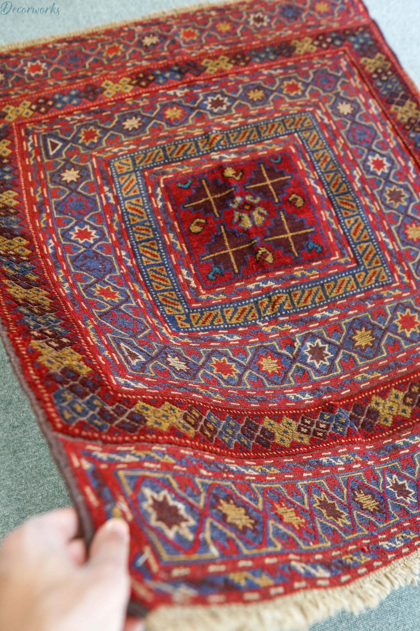 125×113cm 手織りマシュワニキリム 手織り絨毯 Decorworks