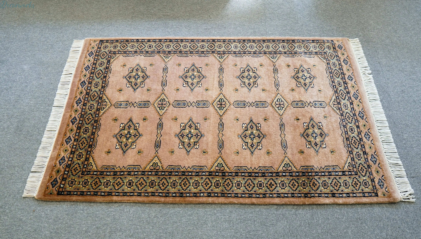 125×81cm パキスタン手織り絨毯 Decorworks