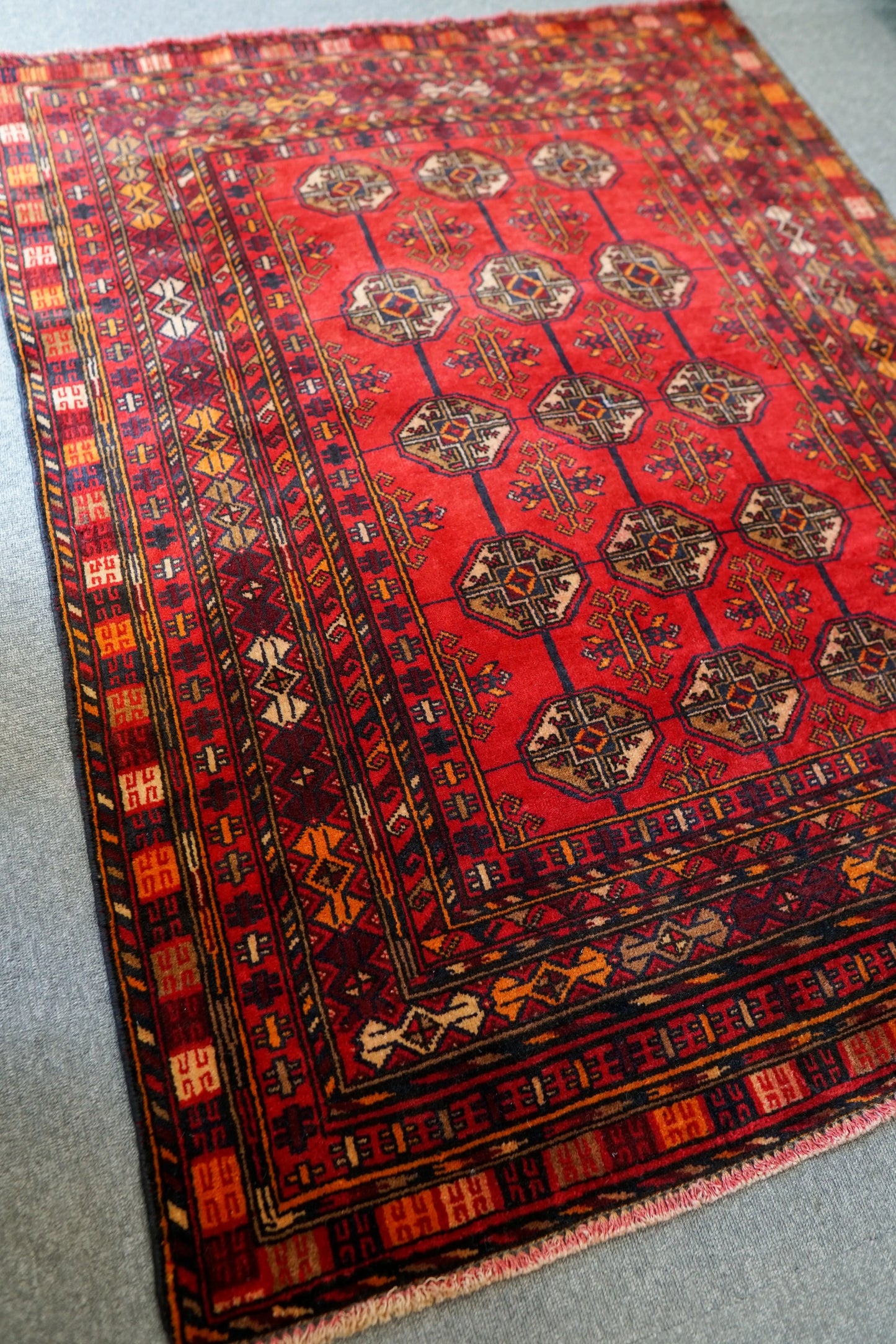 143×111cm トルクメン ボハララグ 手織り絨毯 ペルシャ ヴィンテージラグ Decorworks