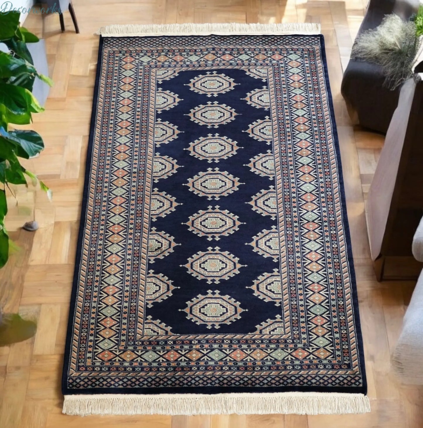 153×95cm パキスタン手織り絨毯 Decorworks