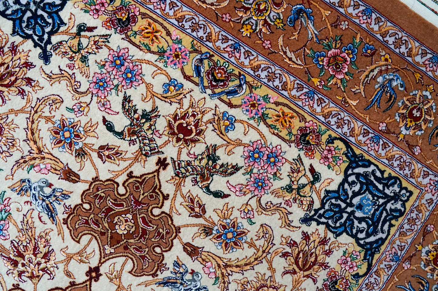 163×110cm 手織りペルシャ絨毯 イスファハン サハラク房 Decorworks