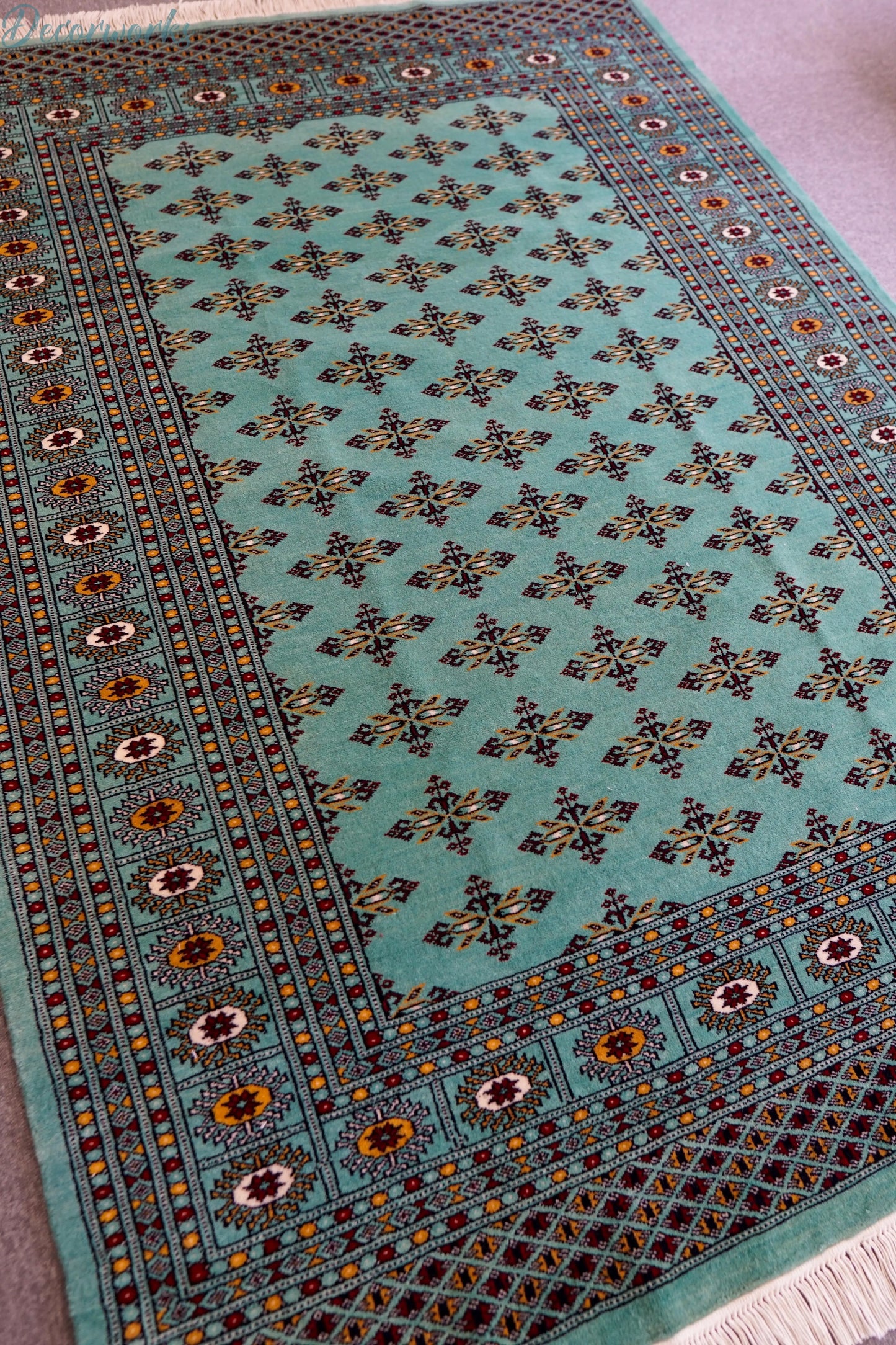 180×129cm パキスタン手織り絨毯 Decorworks