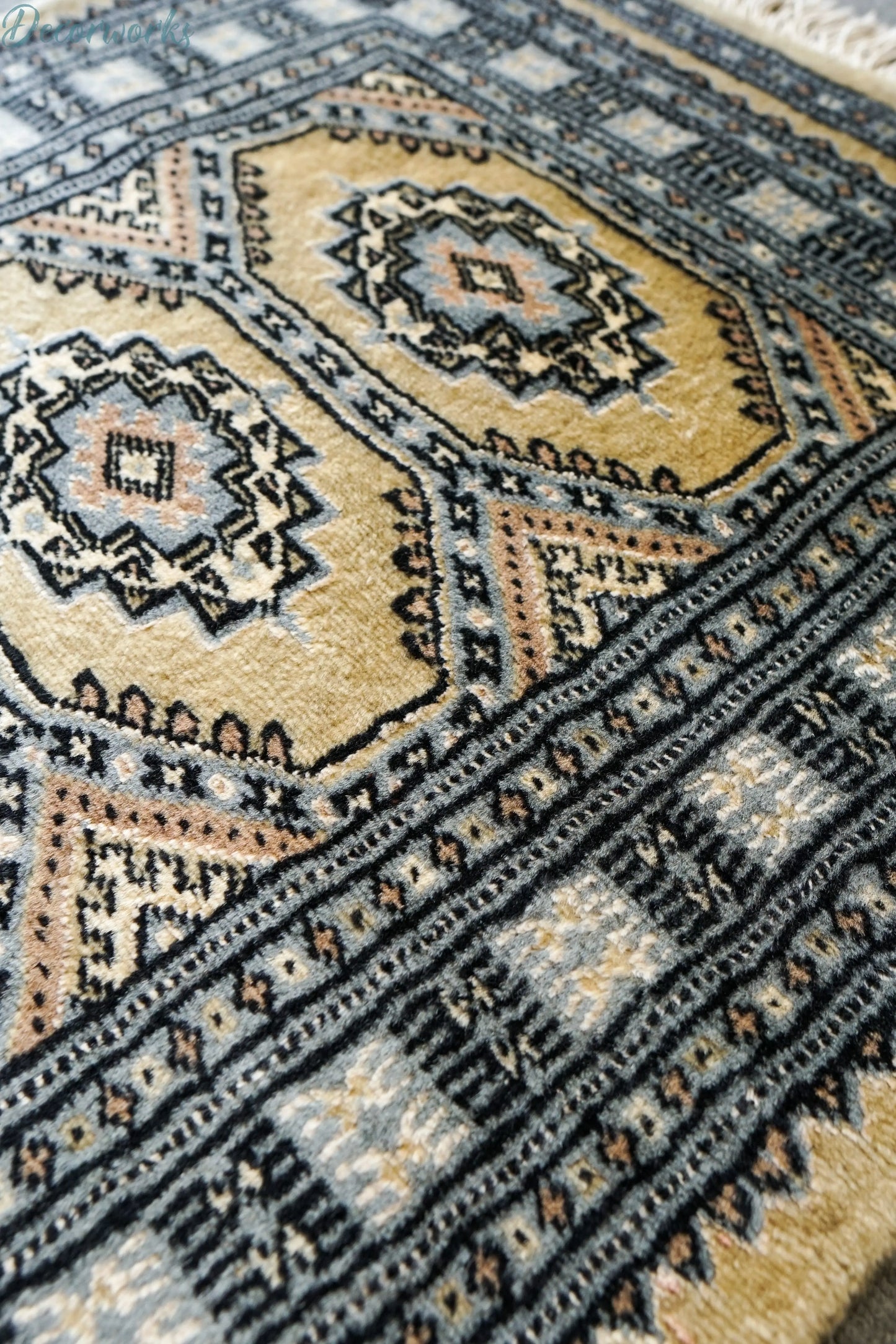 182×63cm パキスタン手織り絨毯 ランナー Decorworks