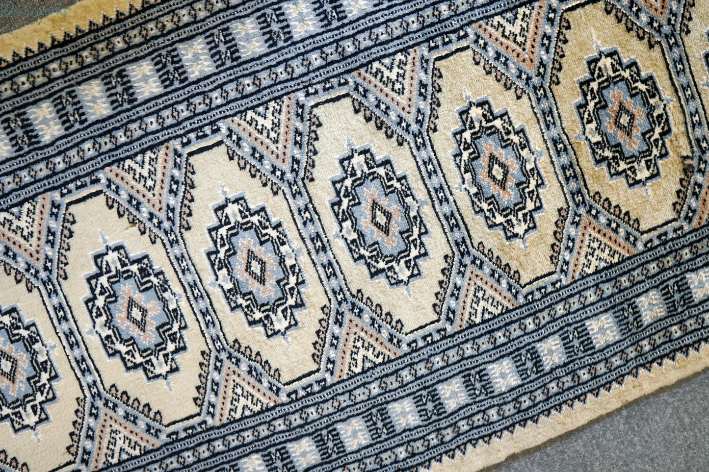 182×63cm パキスタン手織り絨毯 ランナー Decorworks