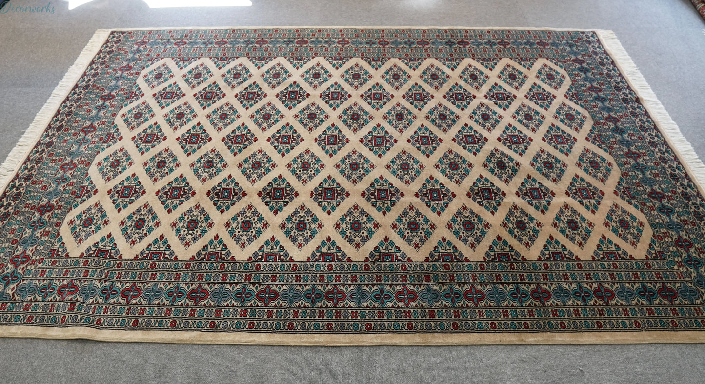 236×164cm パキスタン手織り絨毯 Decorworks