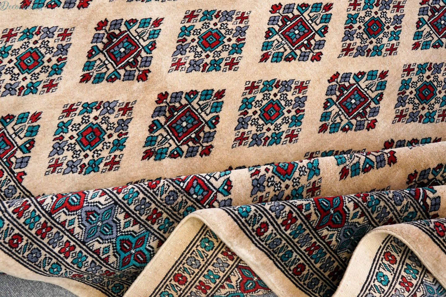 236×164cm パキスタン手織り絨毯 Decorworks