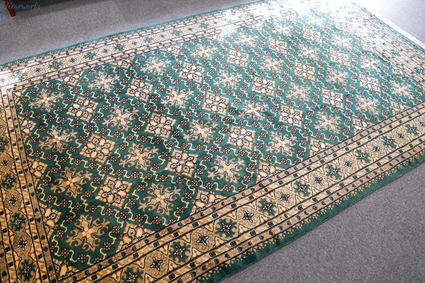 270×154cm パキスタン絨毯 Decorworks