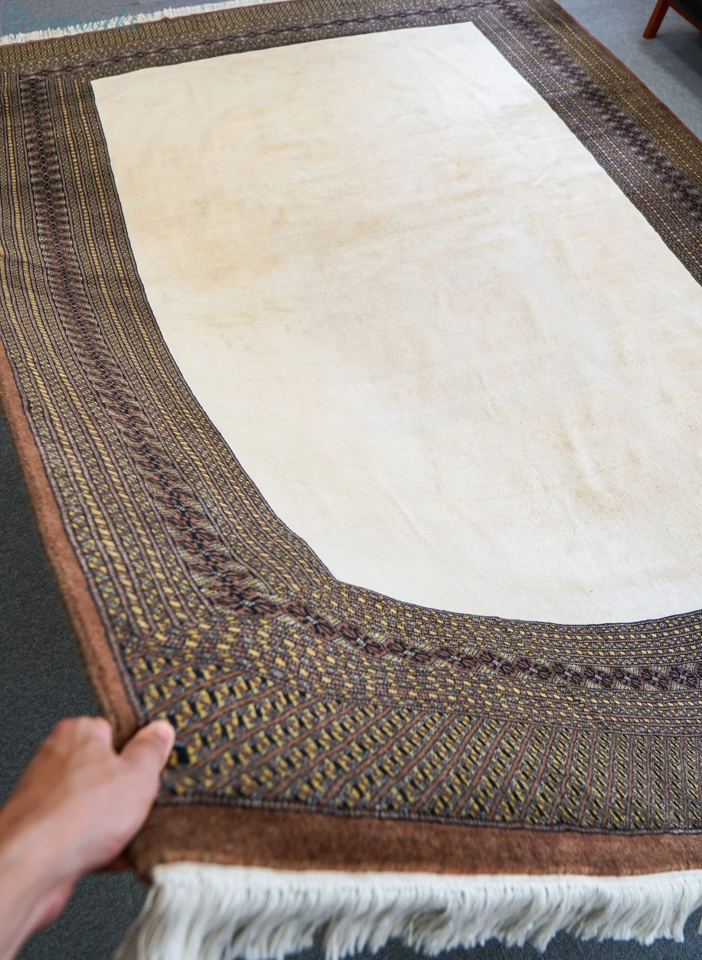 310×220cm【パキスタン手織り絨毯 Decorworks
