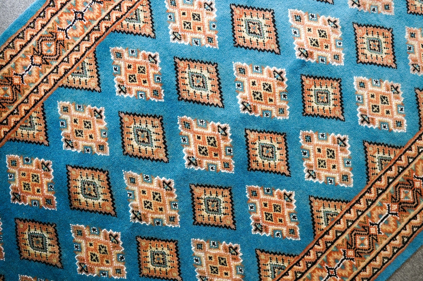 152×96cm パキスタン手織り絨毯 - Decorworks