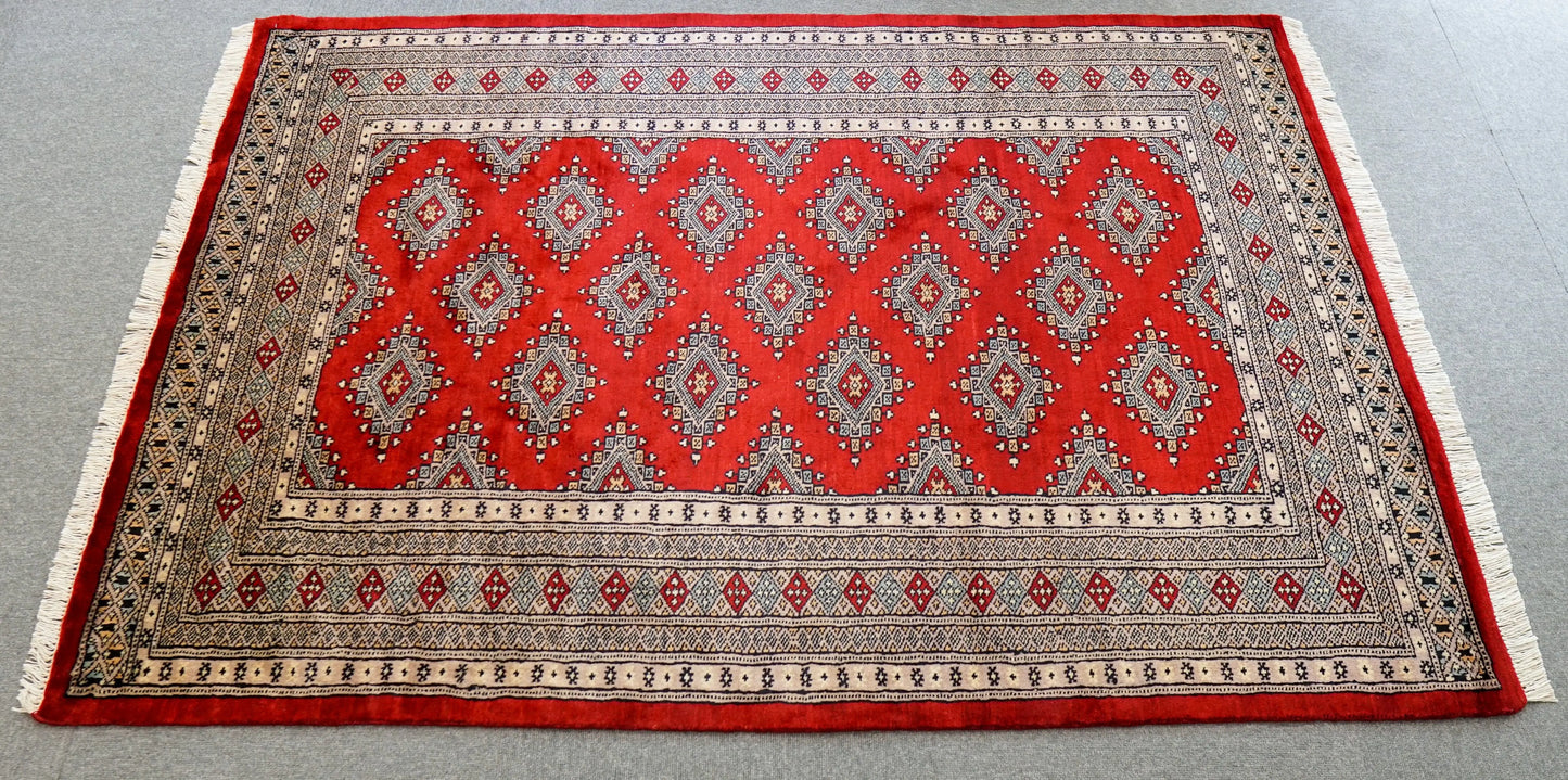 177×130cm パキスタン手織り絨毯 Decorworks