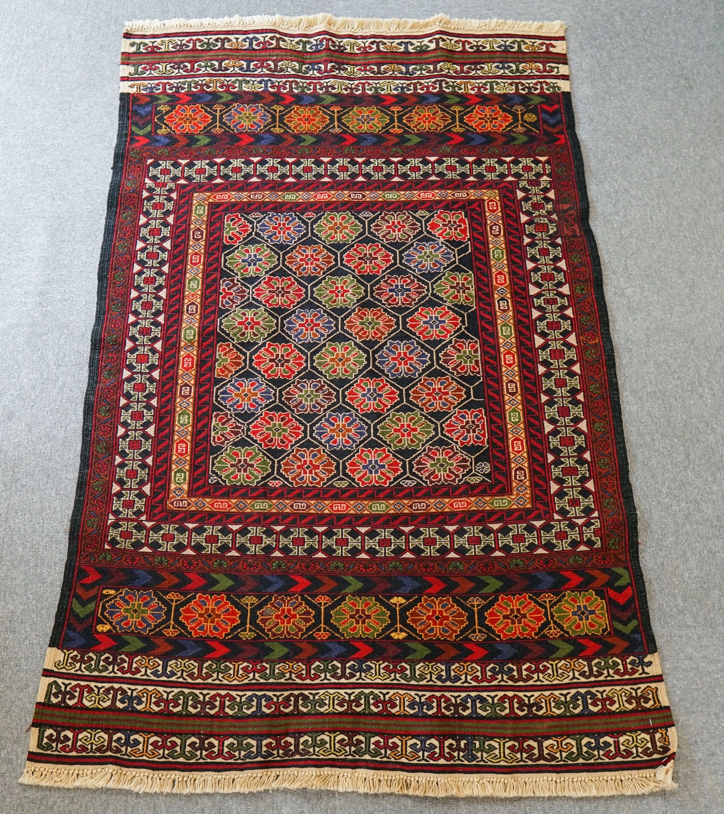 138×89cm ペルシャ手織りキリム シルジャン産 ソマック織り Decorworks