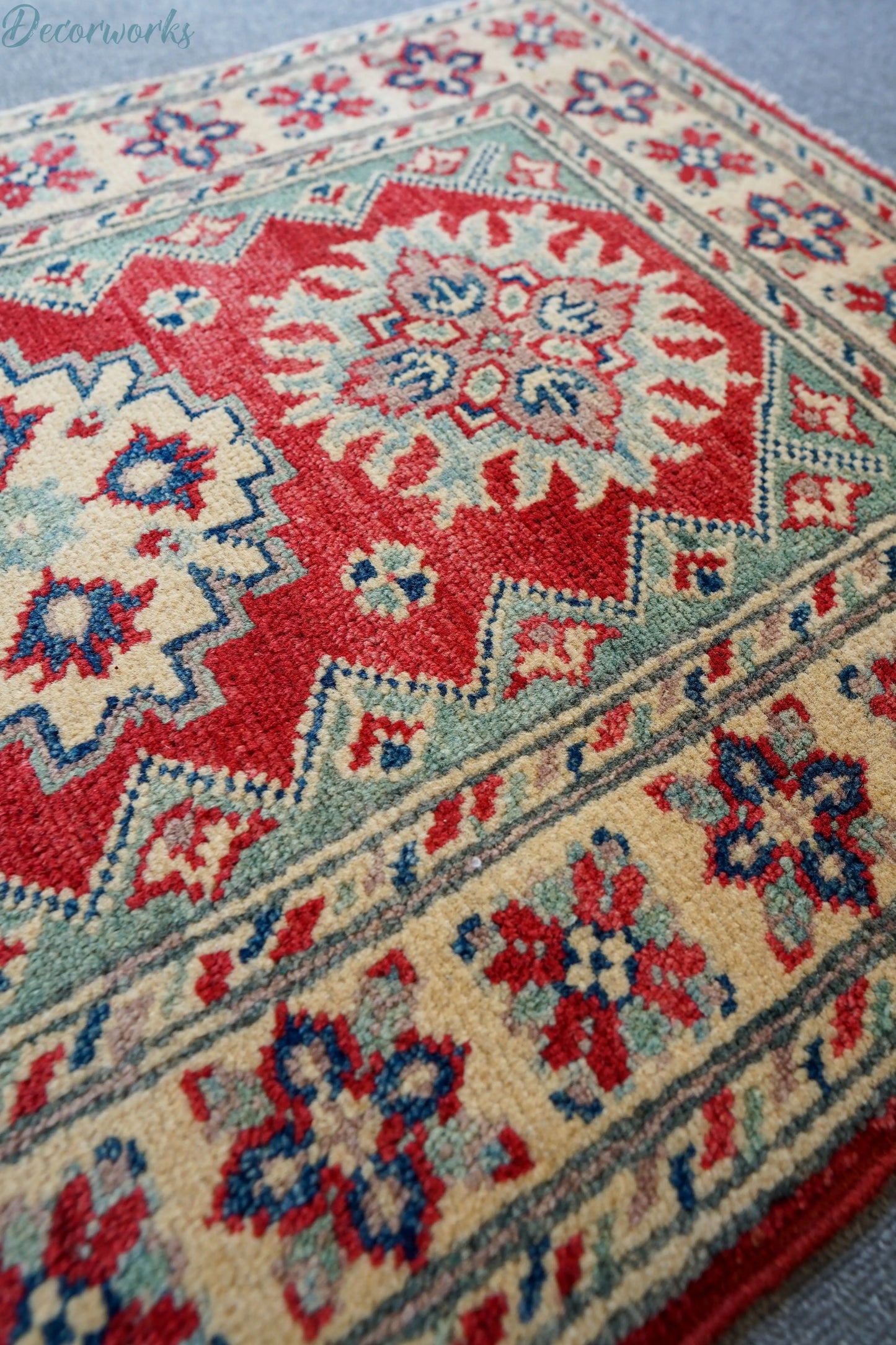 89×60cm アフガニスタン手織り絨毯 Decorworks