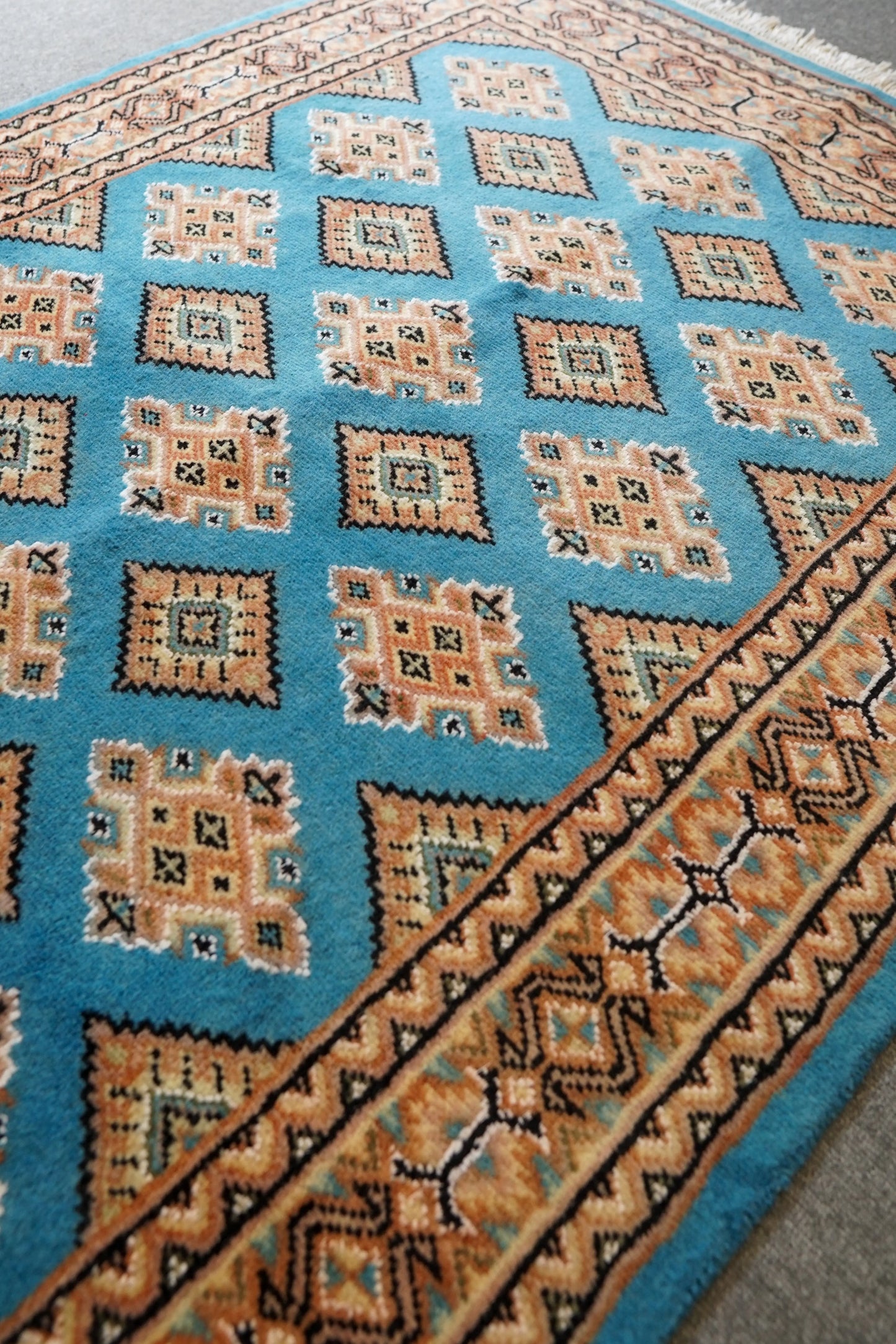 152×96cm パキスタン手織り絨毯 - Decorworks