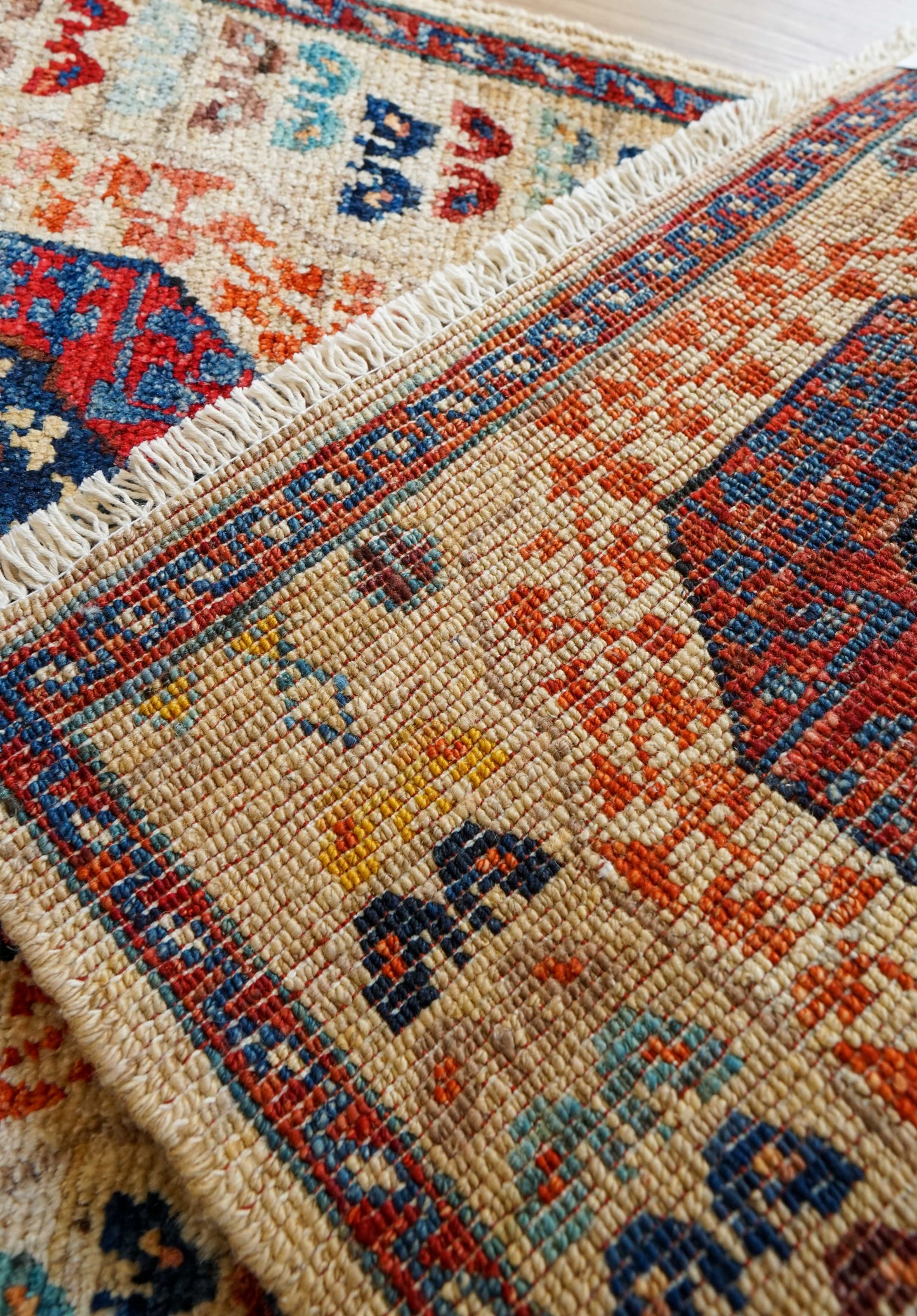 アフガン ガズニー手織り絨毯 ベージュ×レッド 92×56cm