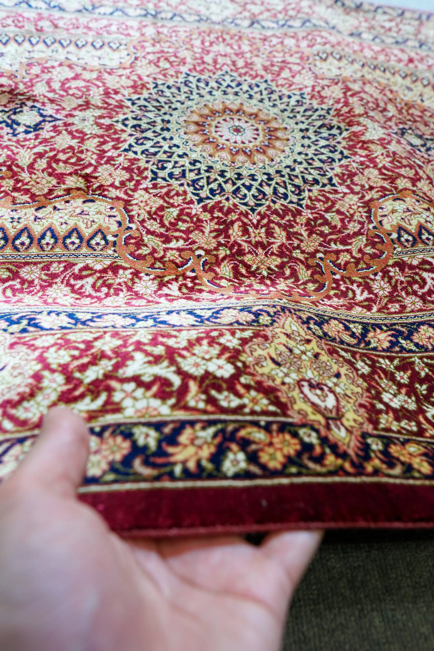 125×81cm ペルシャ絨毯 クム産 モハメドジャムシェヂ房 シルク 100% 証明書付 Decorworks