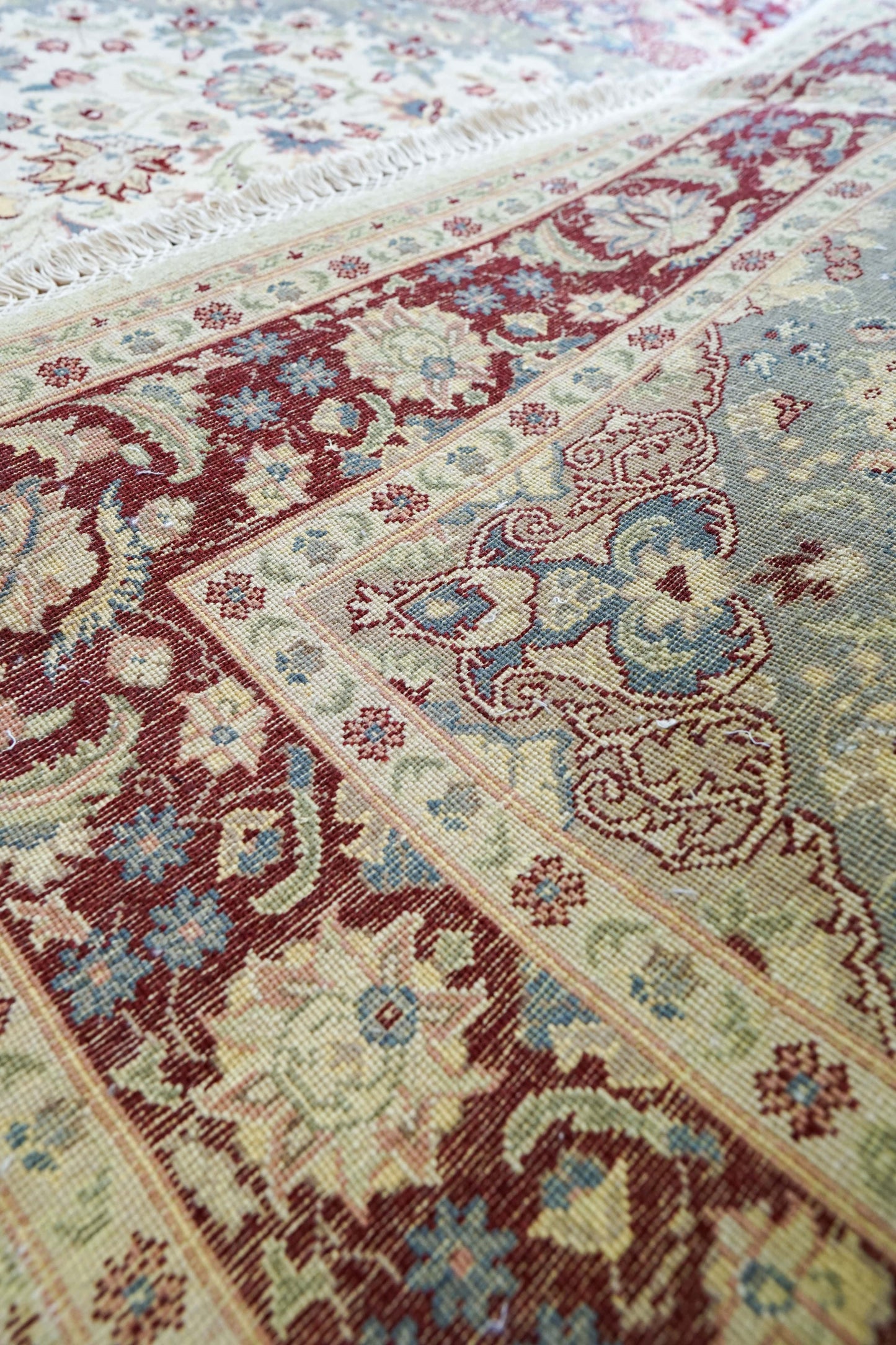 ペルシャ絨毯 オリエンタルラグ 242×154cm 手織り メダリオン柄