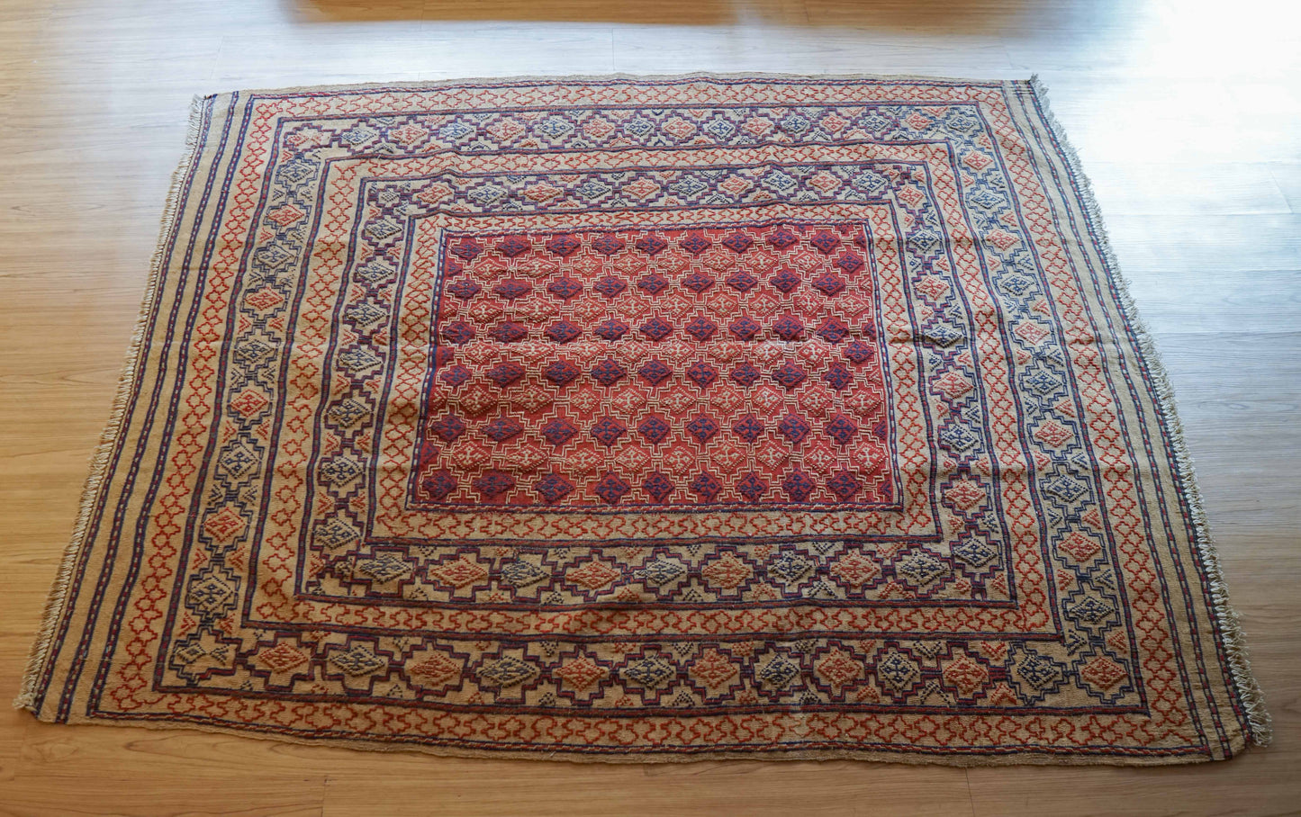 ペルシャ手織りオールドキリム 184×150cm