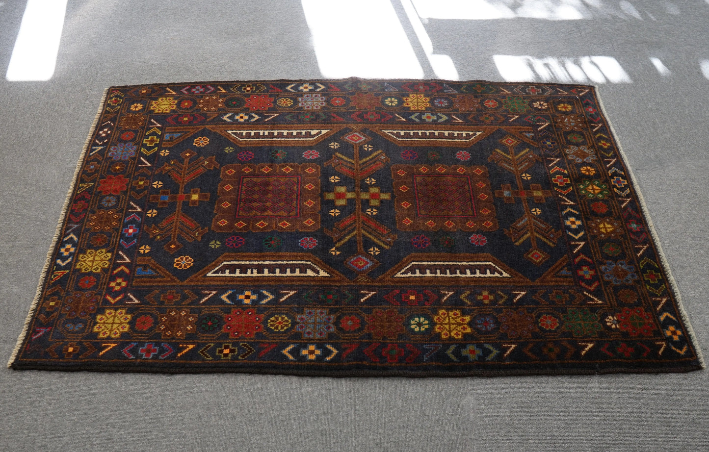 144×88cm ペルシャ絨毯 バルーチ 手織り トライバルラグ ヴィンテージ Decorworks