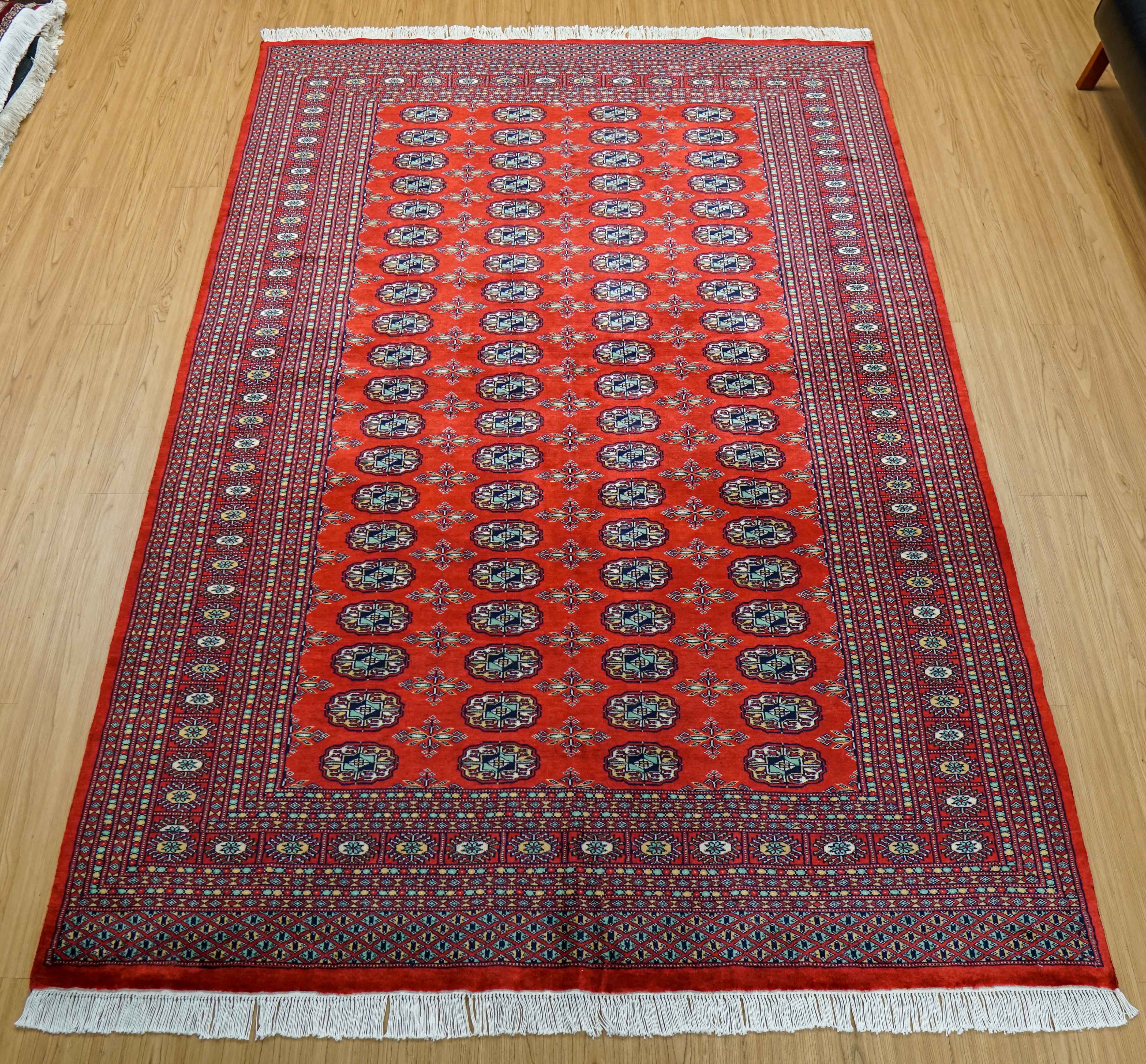 パキスタン手織り絨毯 246×167cm Fine quality – Decorworks