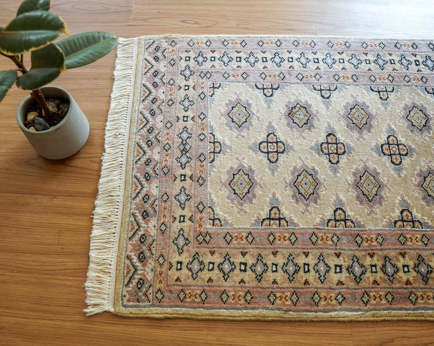 パキスタン手織り絨毯 玄関マット 95×63cm