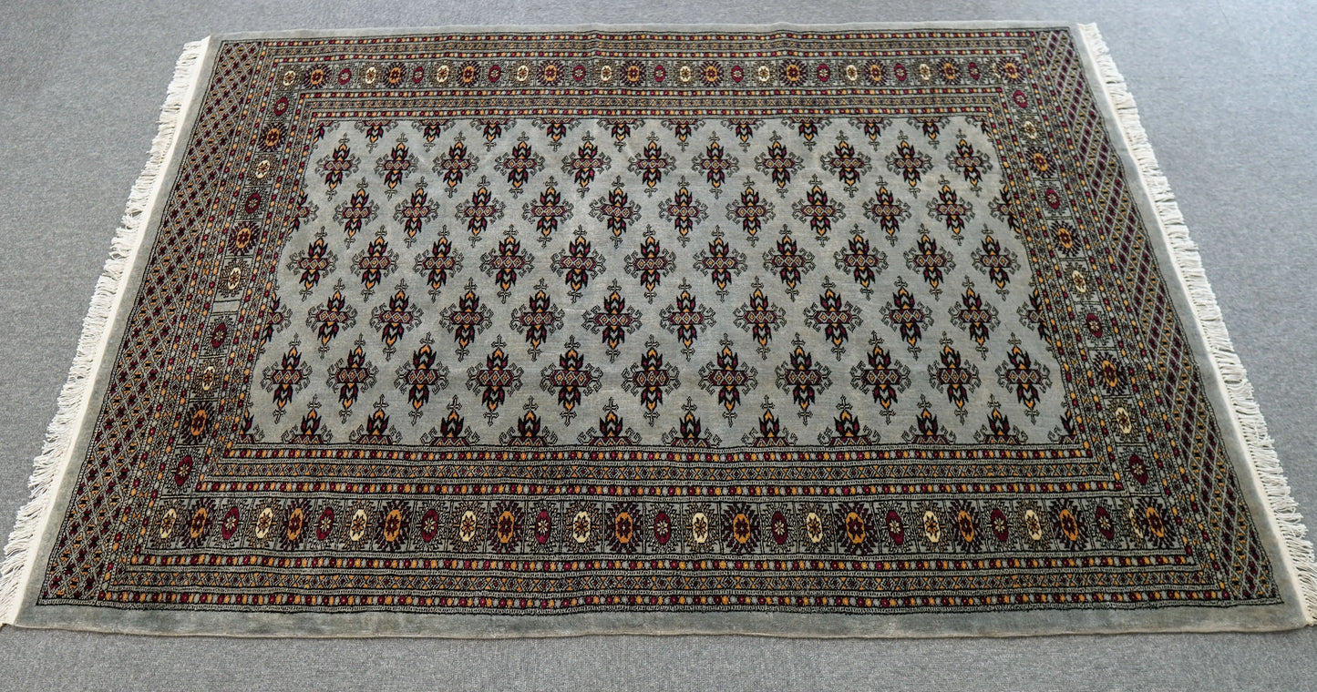 184×132cm パキスタン手織り絨毯 Decorworks