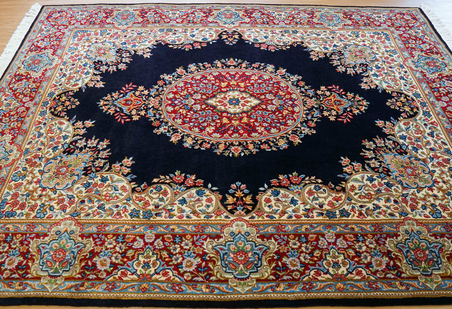 ペルシャ絨毯 ケルマン産 手織りメダリオン文様 245×180cm