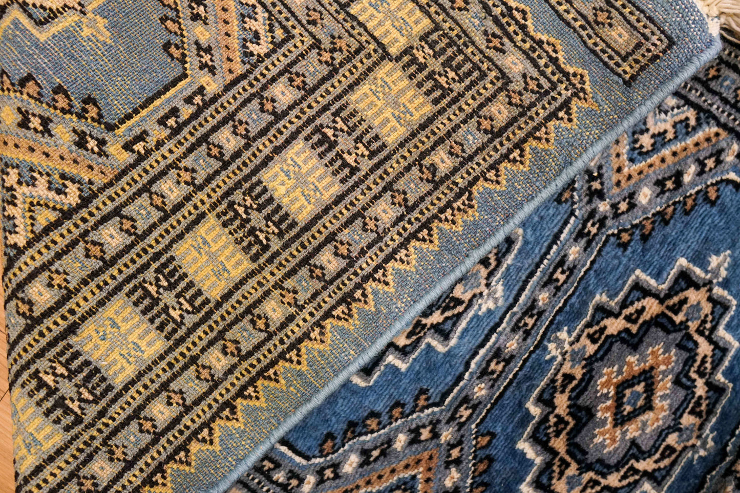 パキスタン手織り絨毯 ランナー 185×63cm