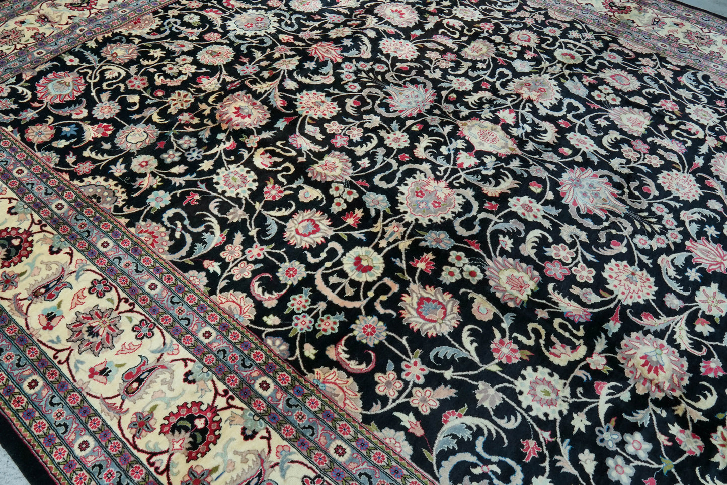 369×272cm【パキスタン手織り絨毯】 Decorworks