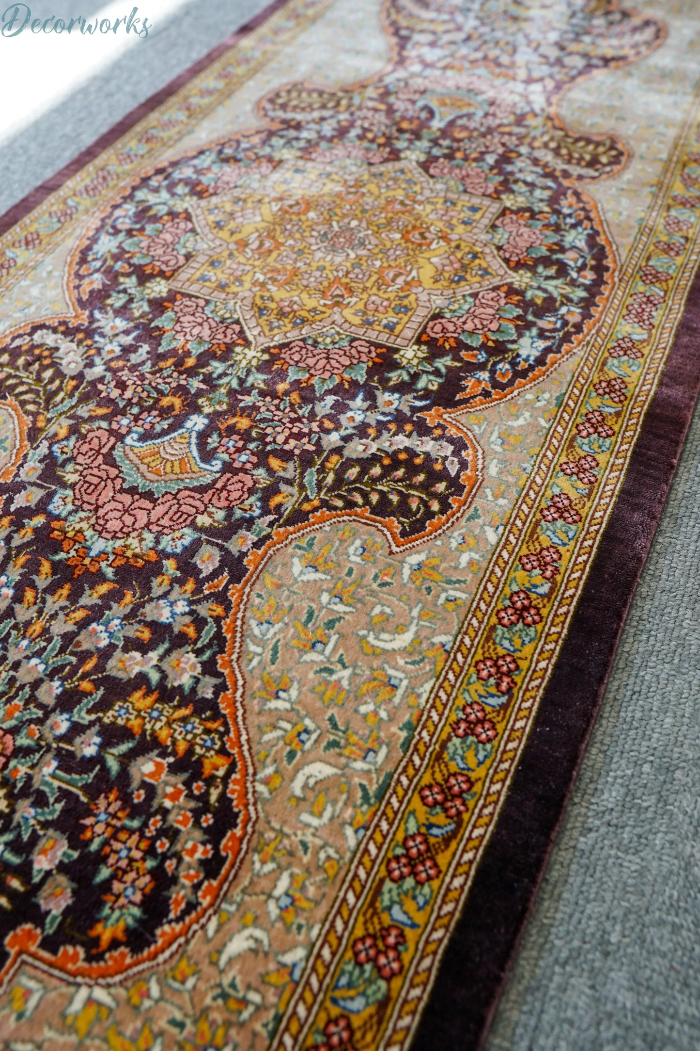 100×40cm　ペルシャ絨毯　クム産　ムラーヂー房　シルク100%証明書付 - Decorworks