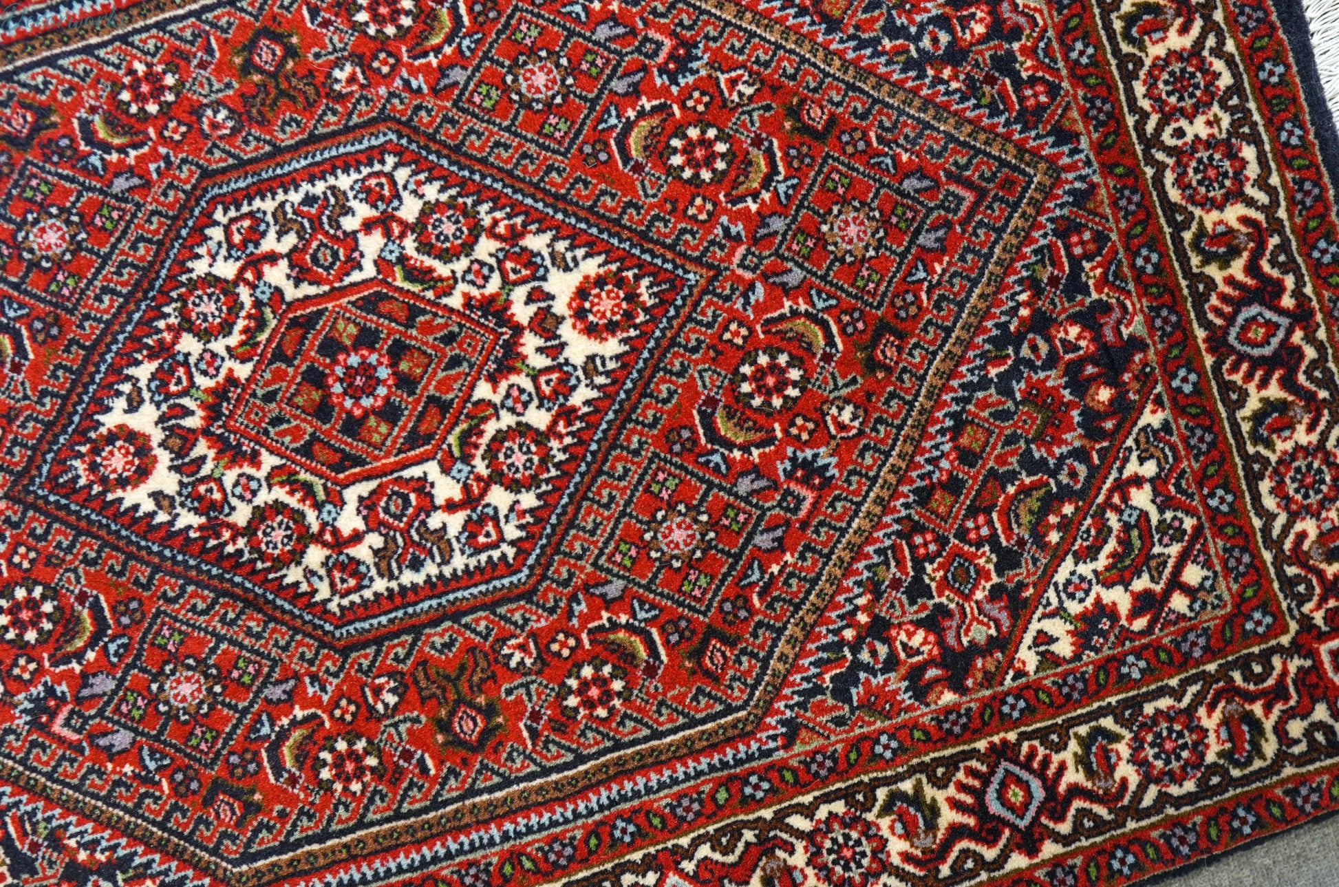 105×70cm　ペルシャ 手織り絨毯 ビジャール産 Decorworks