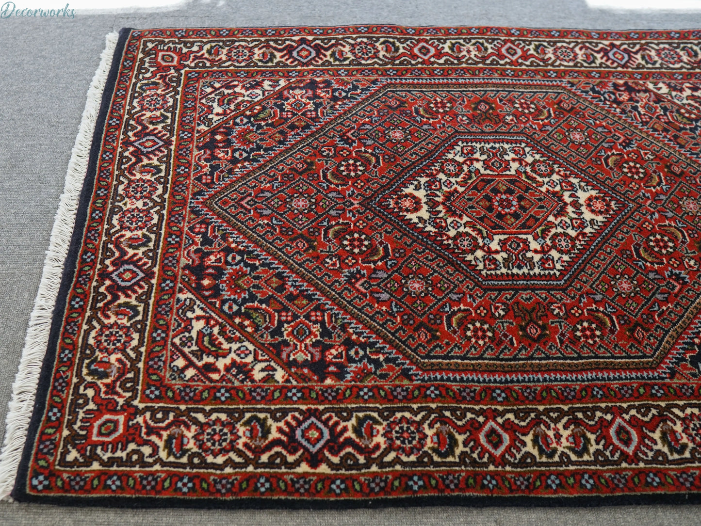 105×70cm　ペルシャ 手織り絨毯 ビジャール産 Decorworks