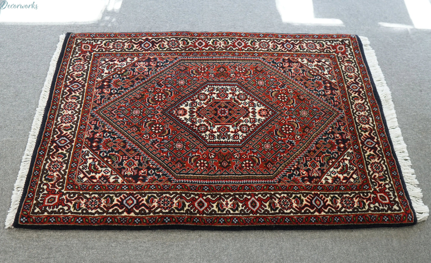 105×70cm　ペルシャ 手織り絨毯 ビジャール産 Decorworks