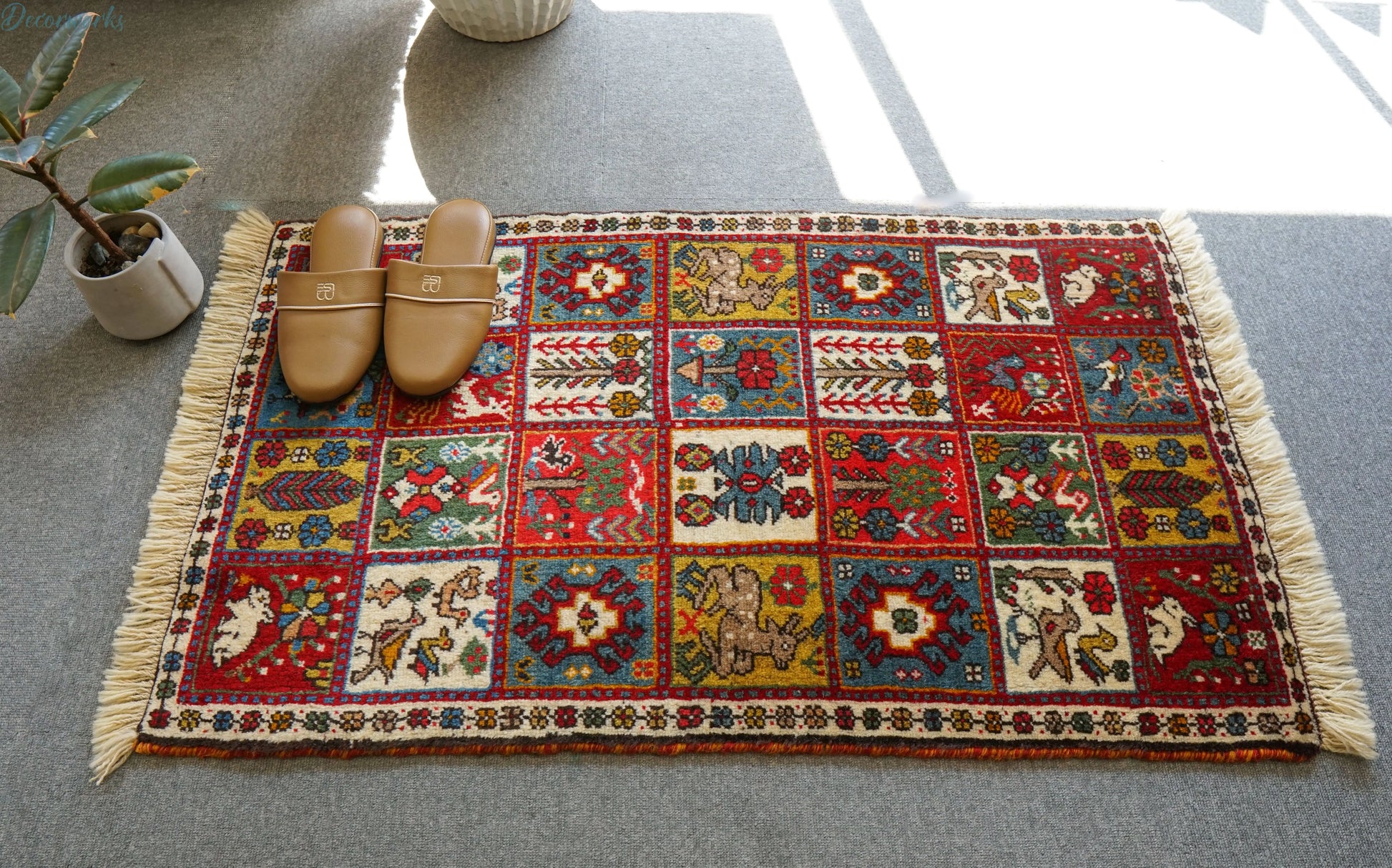 108x65cm 手織り ペルシャ絨毯　カシュカイ族 Decorworks