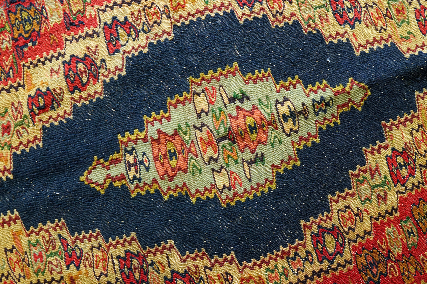 110×81cm セネ サナンダジ 手織り手織りオールドキリム - Decorworks