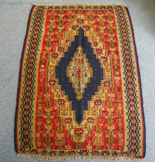 110×81cm セネ サナンダジ 手織り手織りオールドキリム - Decorworks