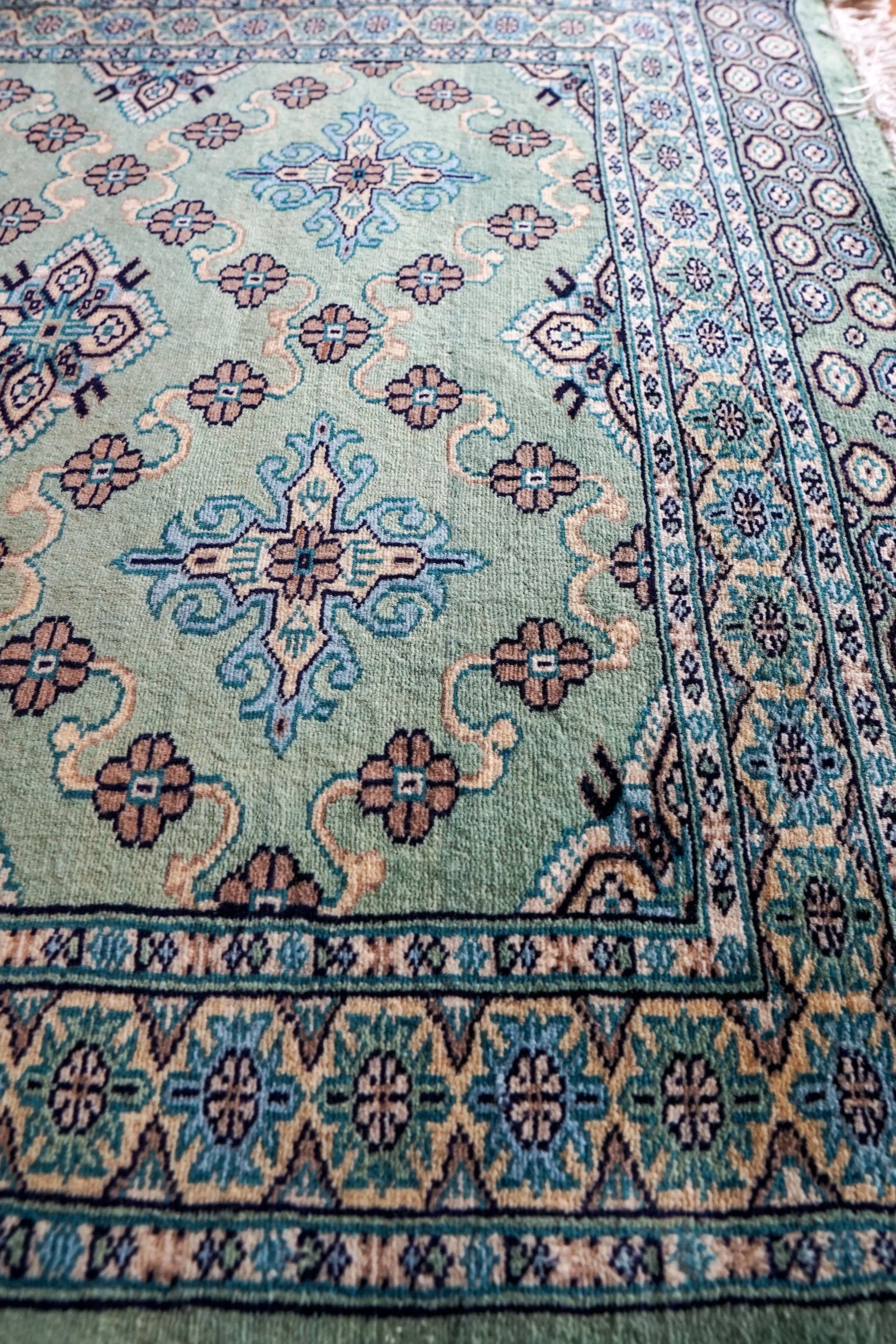 Collection パキスタン手織り絨毯 111×77cm