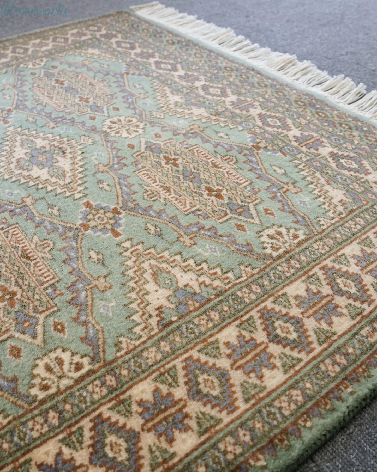 116×79cm パキスタン手織り絨毯 Decorworks