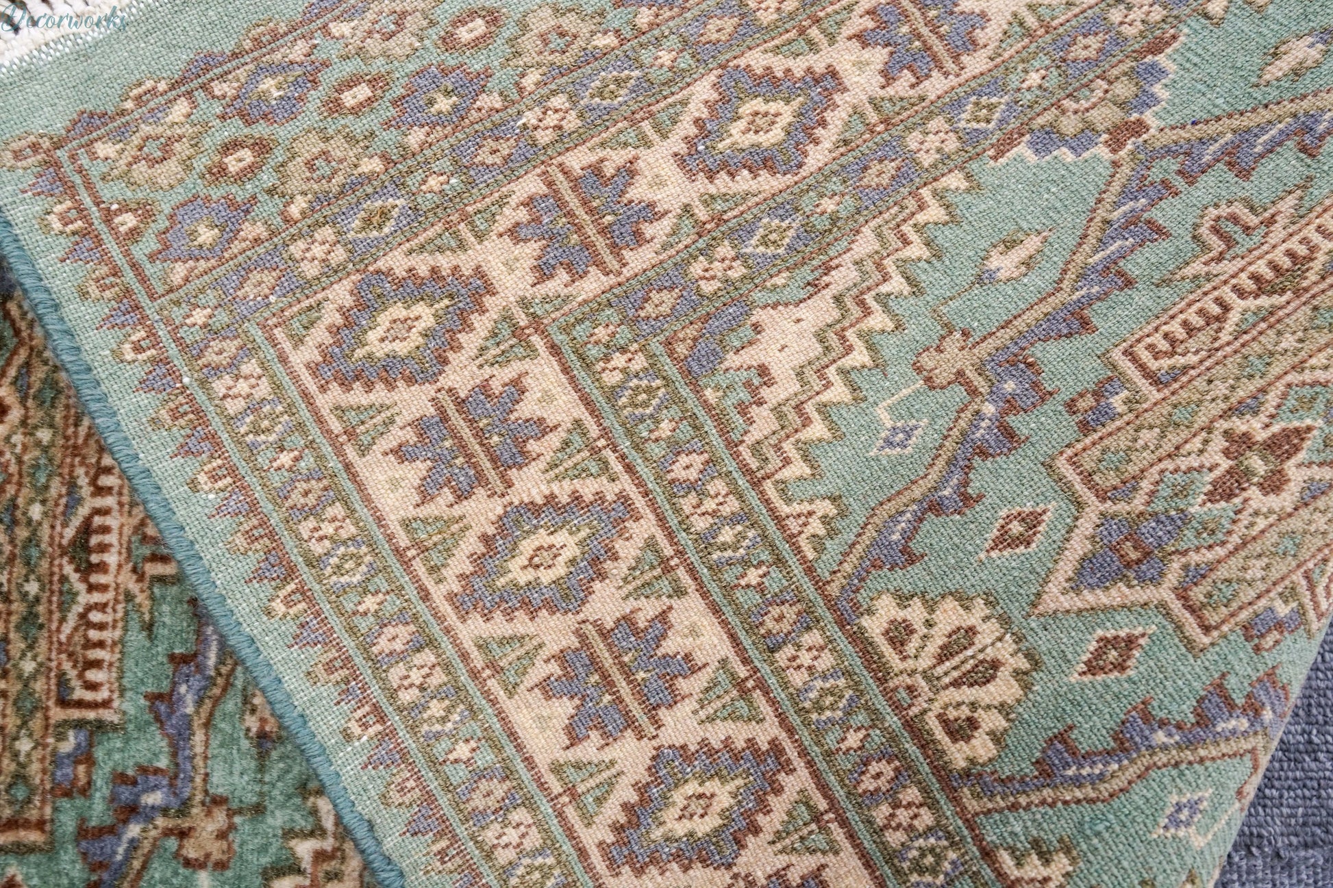 116×79cm パキスタン手織り絨毯 Decorworks