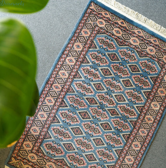 117×79cm  パキスタン手織り絨毯 Decorworks