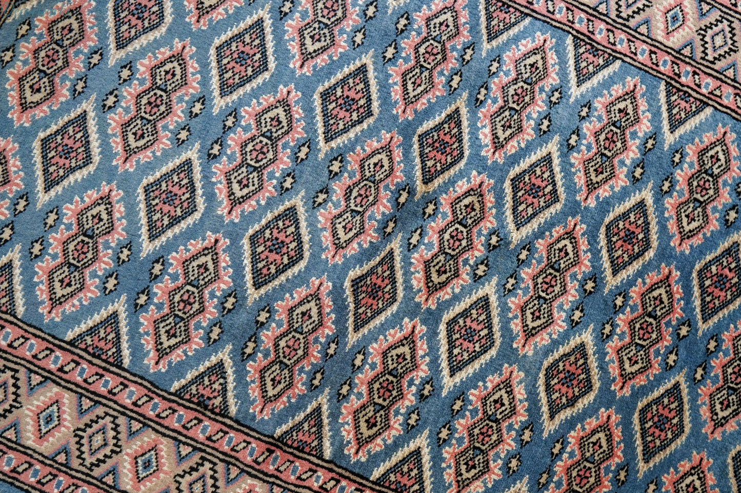 117×79cm【パキスタン手織り絨毯】 Decorworks