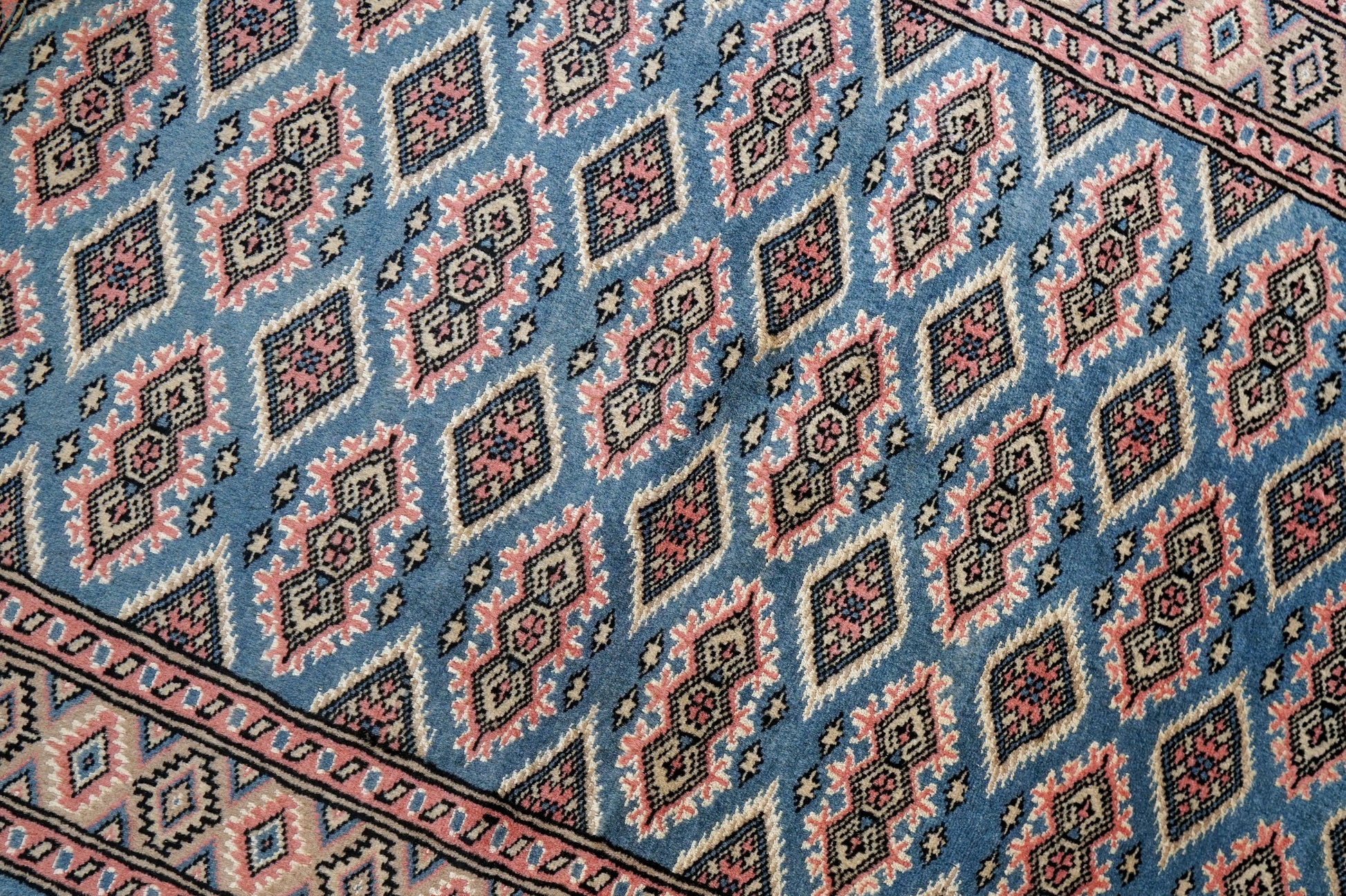 117×79cm【パキスタン手織り絨毯】 Decorworks