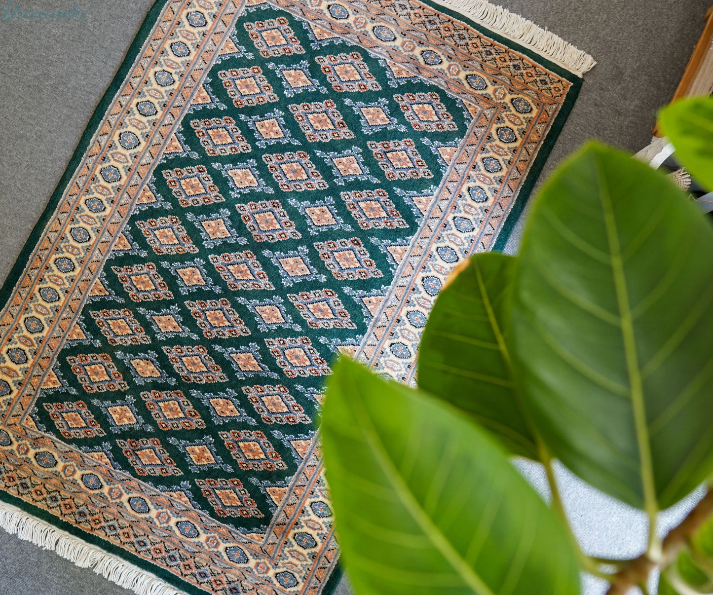 120×80cm パキスタン手織り絨毯 Decorworks
