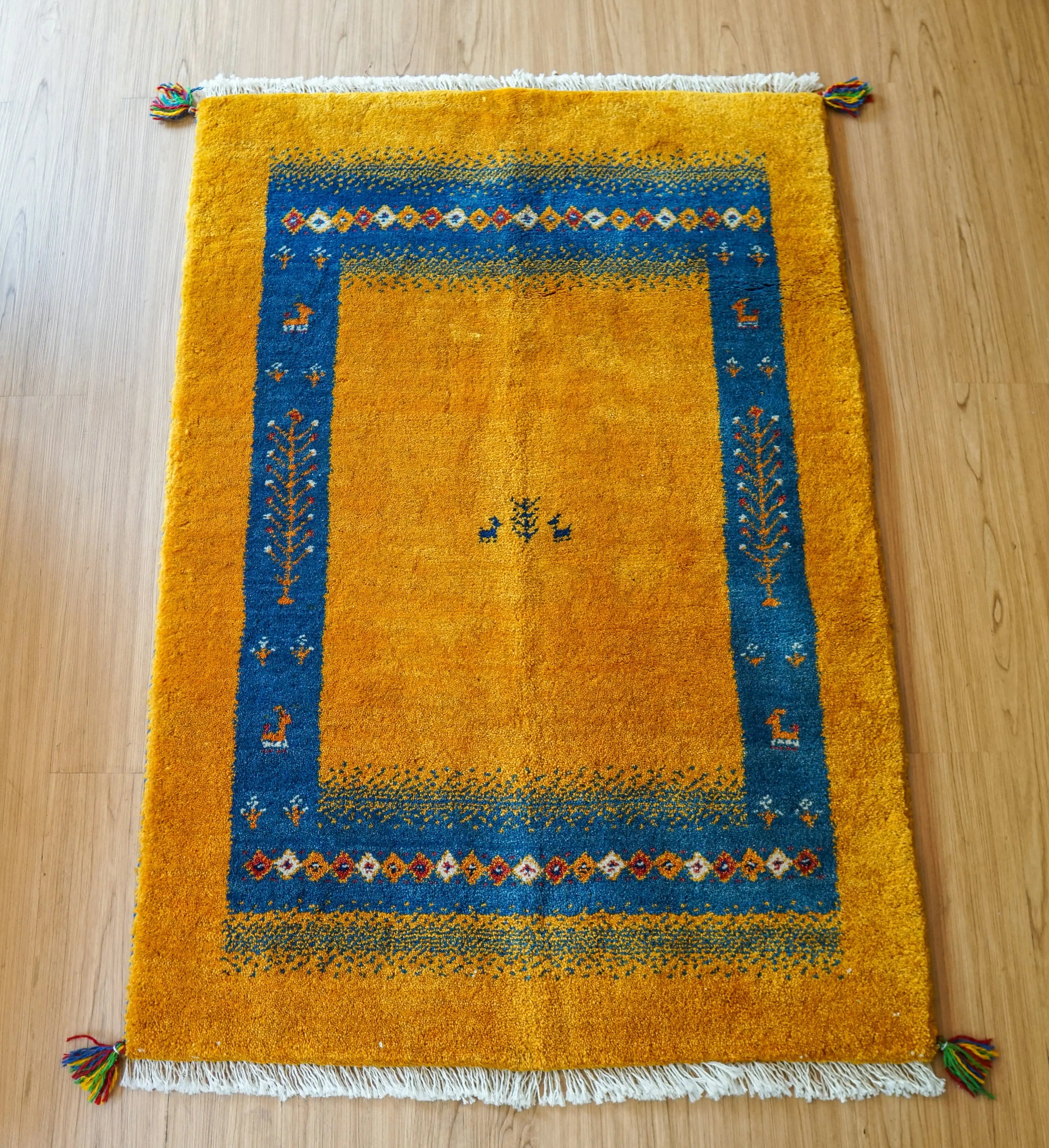 カシュクリギャッベ (リーズバフト）ペルシャ絨毯 ギャベ カシュクリギャッベ (リーズバフト）ペルシャ絨毯 ギャベ カシュクリ