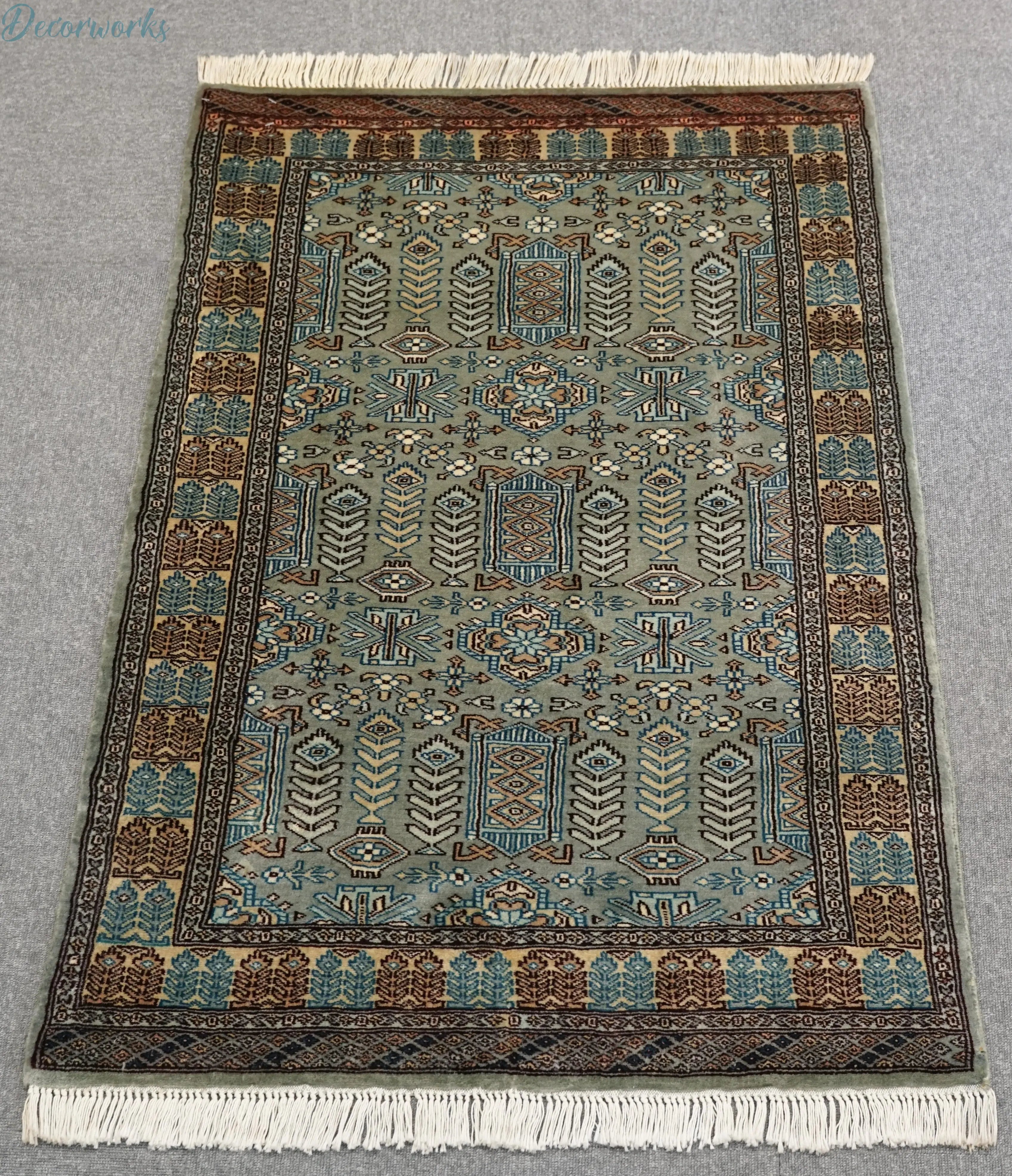 123×81cm【パキスタン手織り絨毯】 - Decorworks