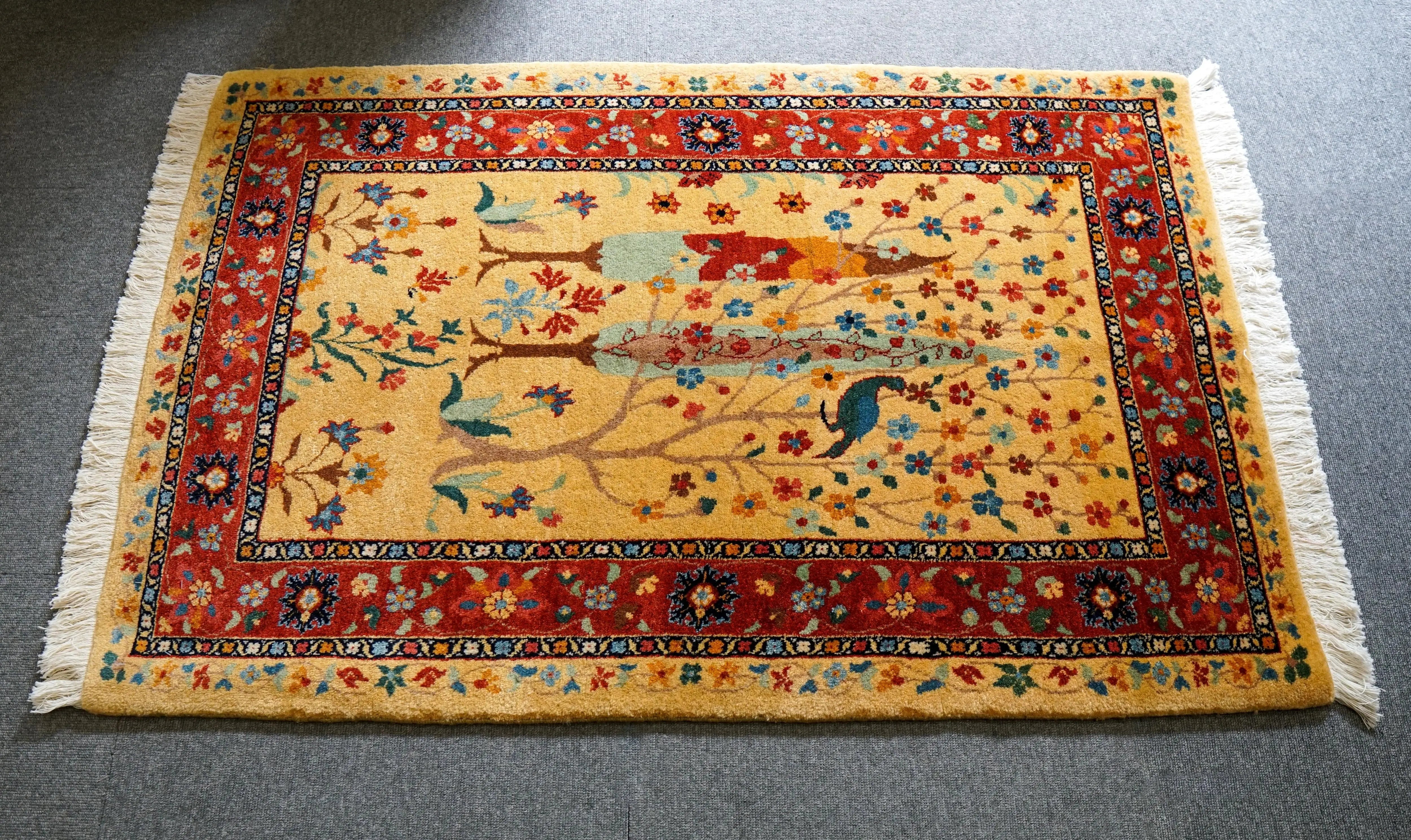 ペルシャ絨毯 バラミン産 125×80cm - 手織り絨毯専門店 Decorworks